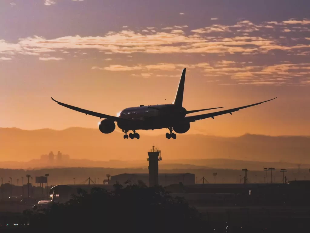 10 Biggest Passenger Airplanes in the World