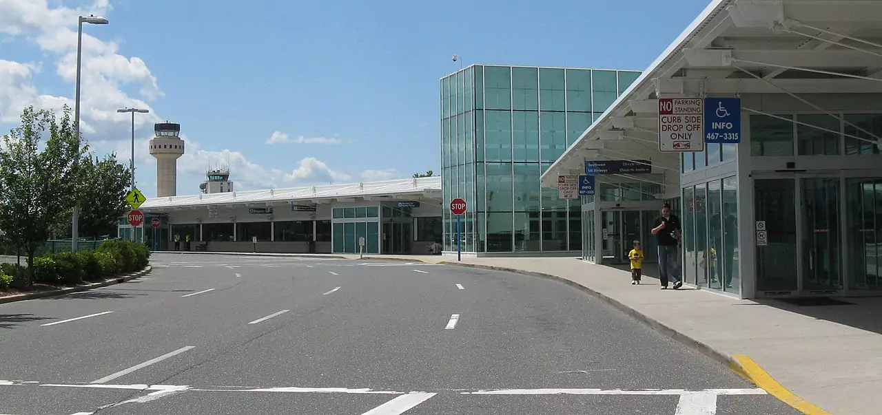 Long Island MacArthur Airport (ISP)